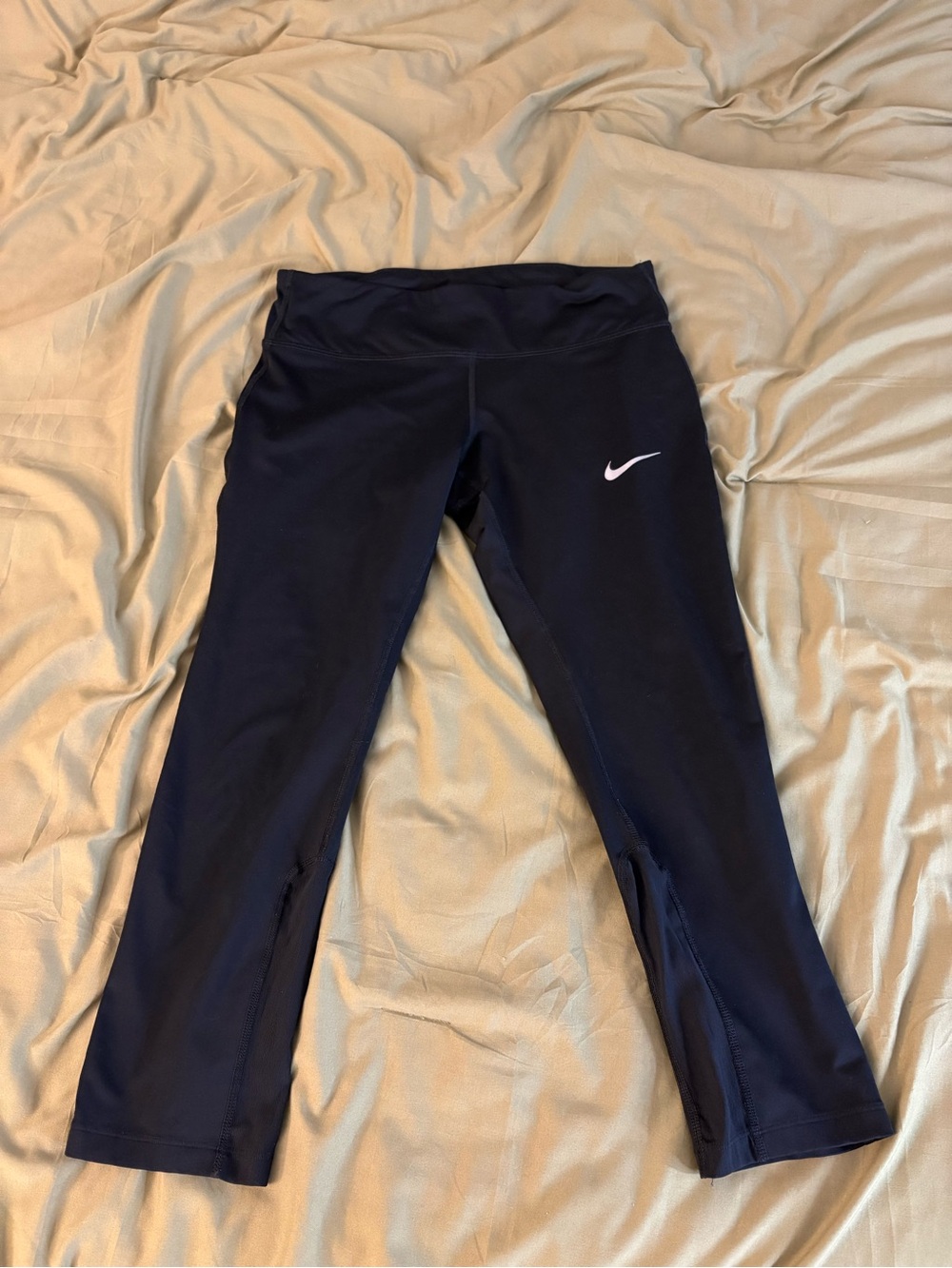 Nike Black Cropped Women's Performance Leggings with White Swoosh